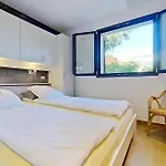 Vbyonyx Apartment