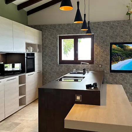 Vbyonyx * Olmeto (Corsica)