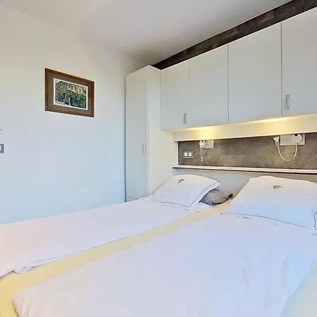 Vbyonyx Olmeto (Corsica)