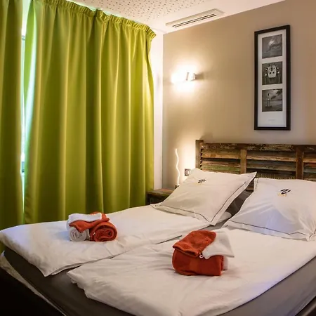 Vbyonyx * Olmeto (Corsica)