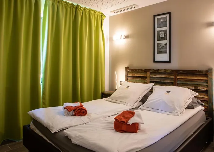 Vbyonyx * Olmeto (Corsica)